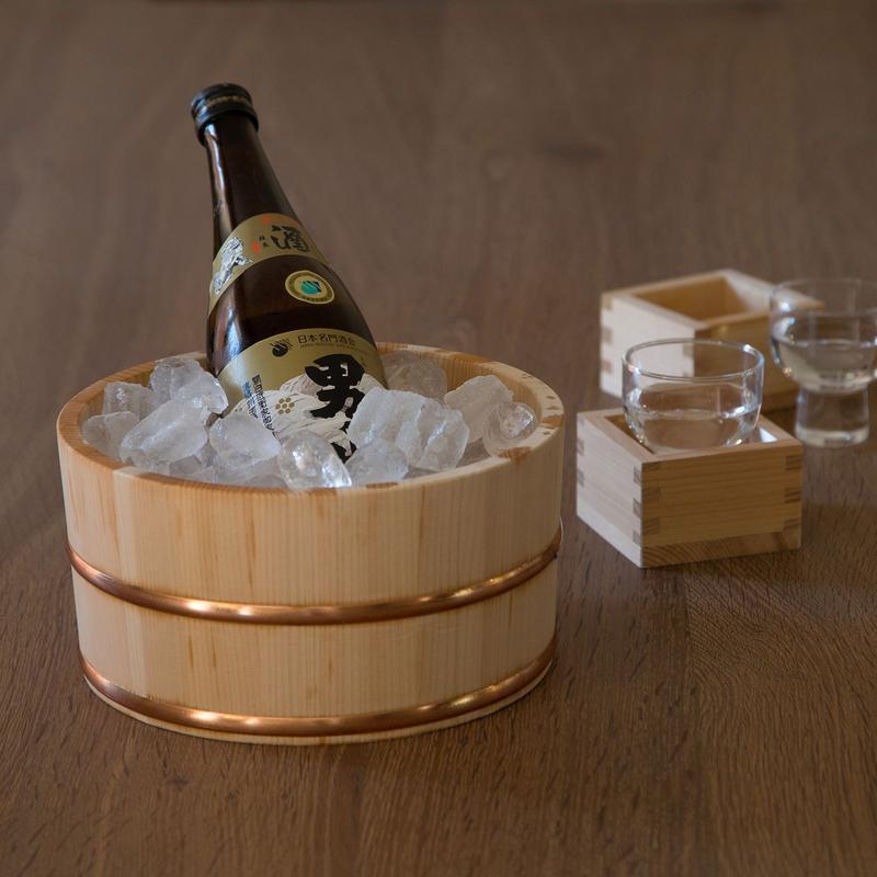 https://cdn.noron.vn/2021/07/28/sake-cooker-soriyanagi-toyossaki-glass-2800x-1627448043.jpg