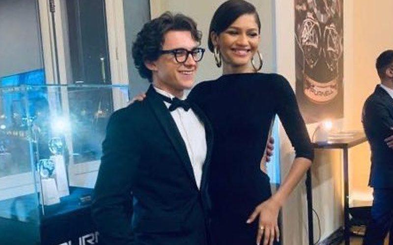 https://cdn.noron.vn/2021/12/03/tom-holland-zendaya-1638502943.jpg
