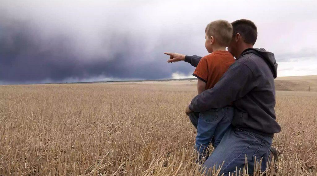 https://cdn.noron.vn/2022/12/21/spotting-clouds-1024x570-1671592234.jpg