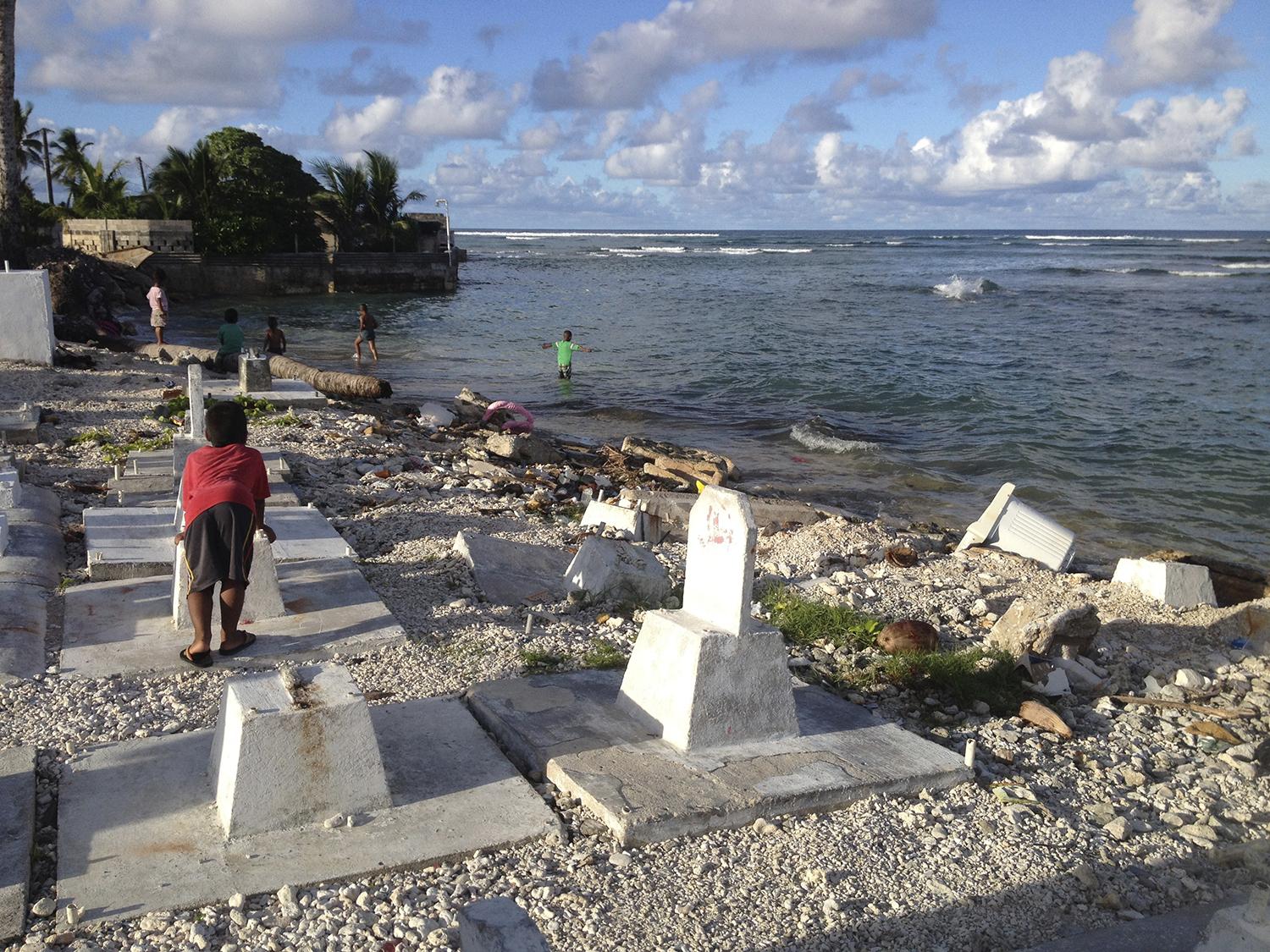 https://cdn.noron.vn/2023/05/06/day5-majuro-graves-3img0493-1683386251.jpg